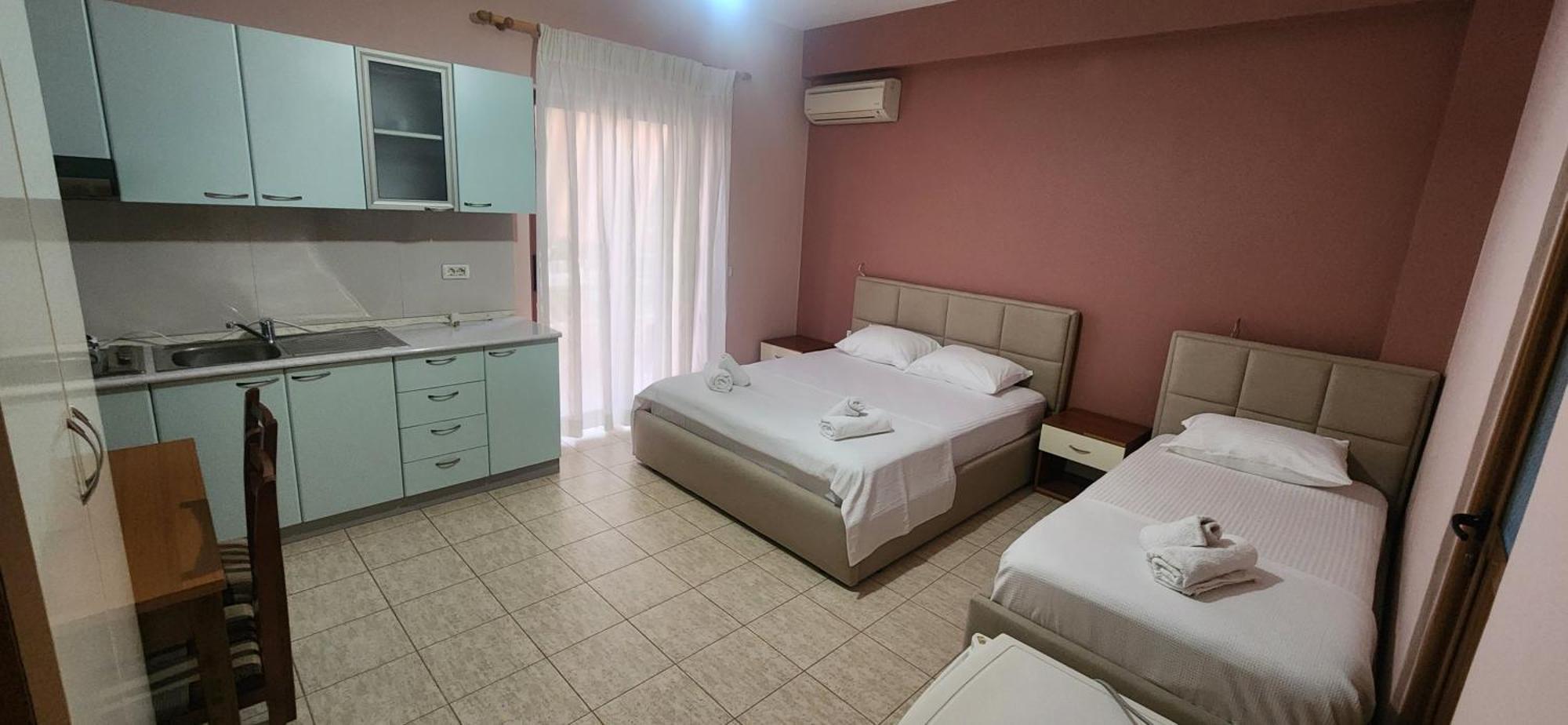 Hotel Vila Danedi Ksamil Extérieur photo