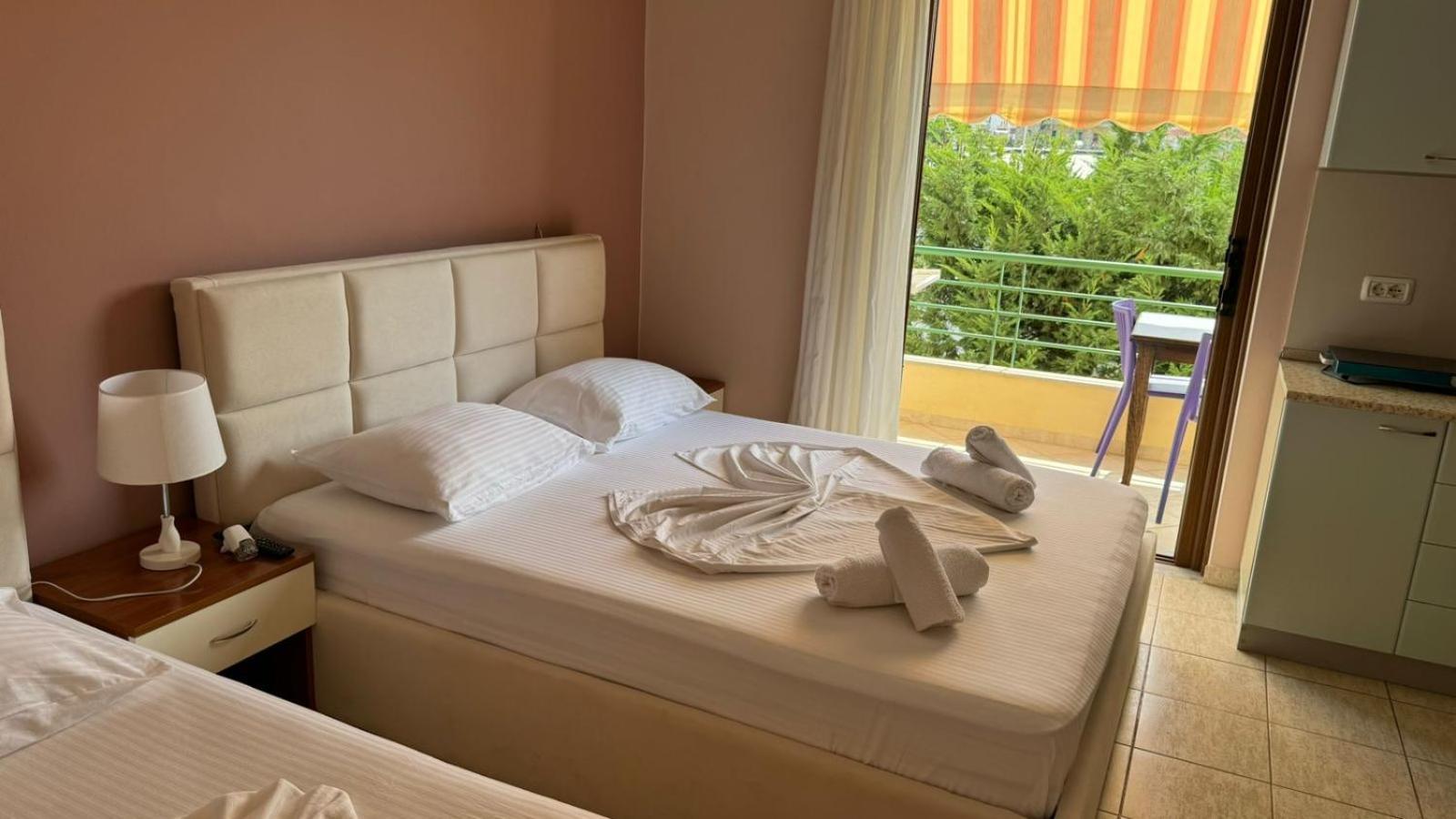 Hotel Vila Danedi Ksamil Extérieur photo