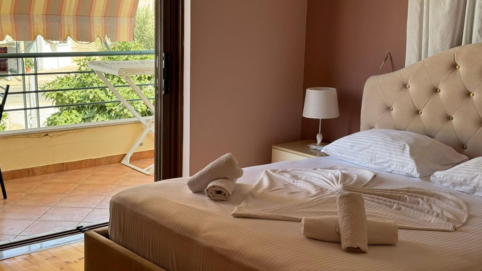 Hotel Vila Danedi Ksamil Extérieur photo